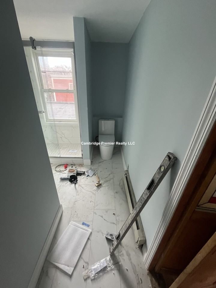 Webster Ave #3 - Photo 6 of 16