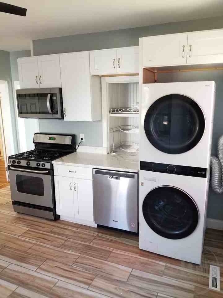 78-80 Cypress St - Photo 3 of 11