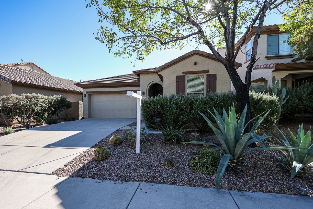 4325 W Powell Dr - Photo 5 of 33