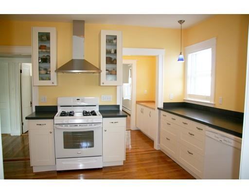 67 Crescent St #67 - Photo 2 of 12