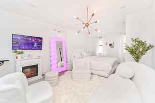 120 E 4th St #4C - Photo 1 of 1