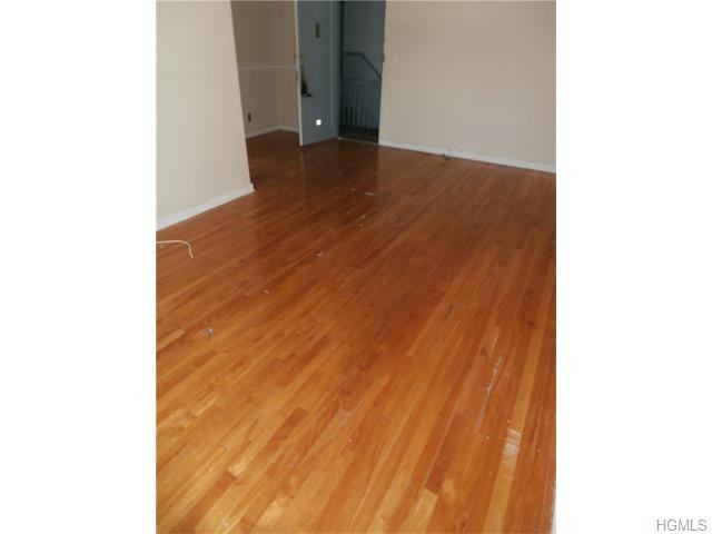 1 Arlington St - Photo 3 of 14