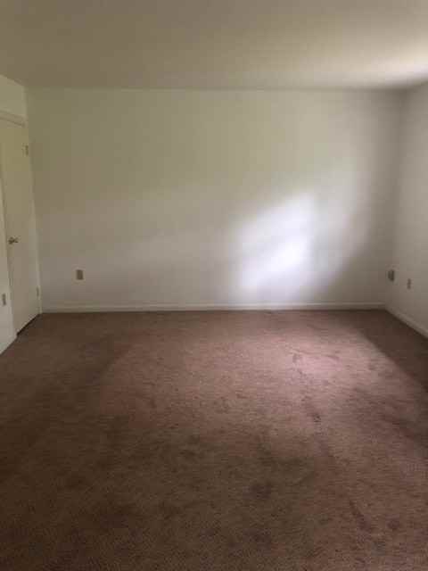 327 Parkview Road - Photo 3 of 16