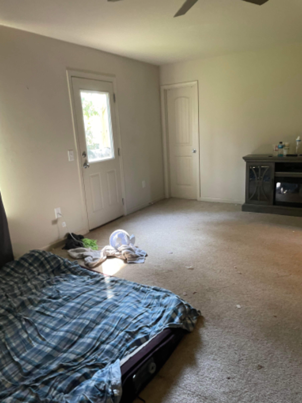 32 Silver Pine Ct - Photo 2 of 2