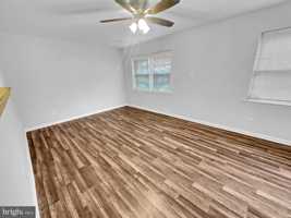 featured image of 9300 Hagel Cir