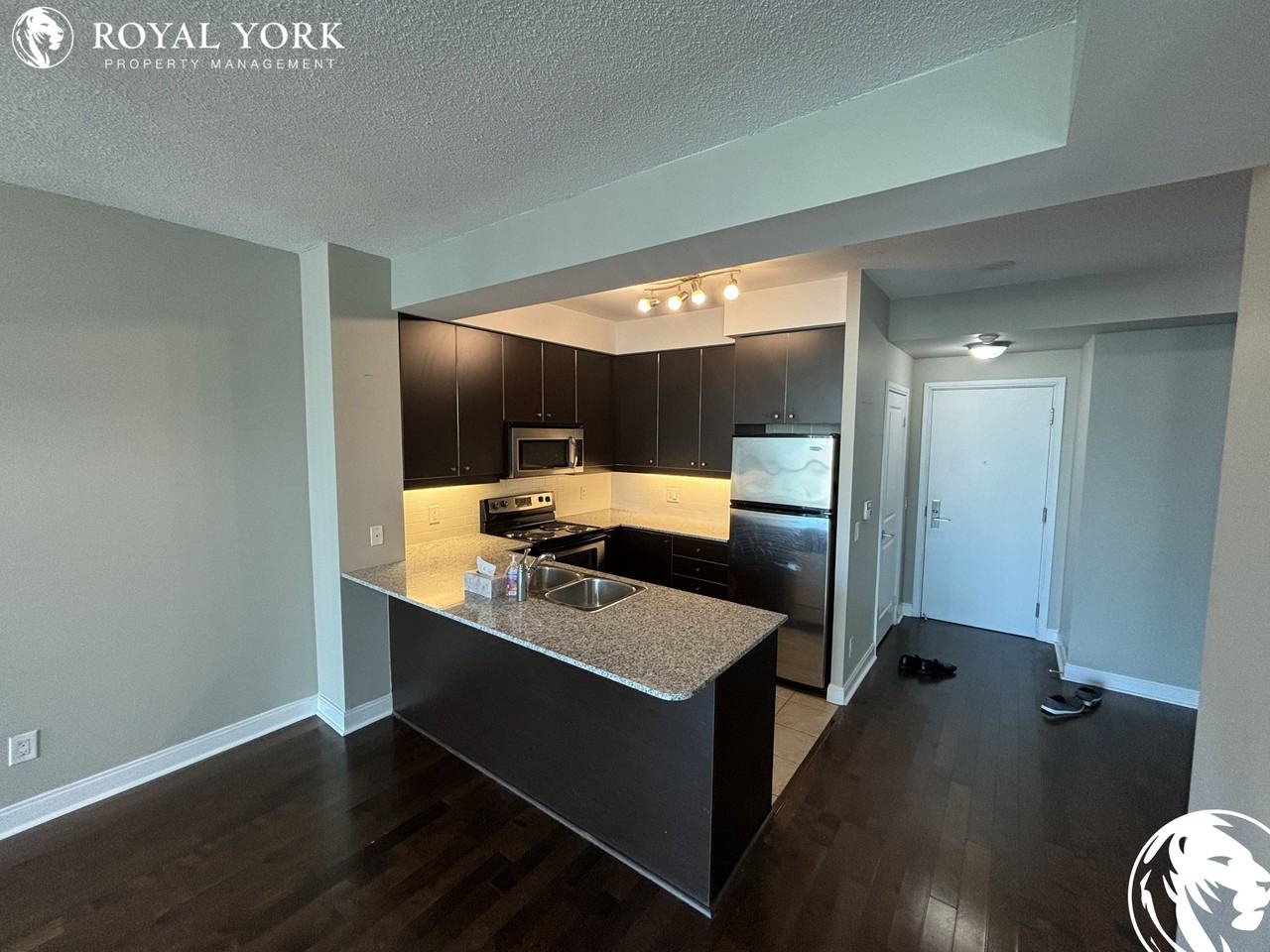 1 Apartment Building