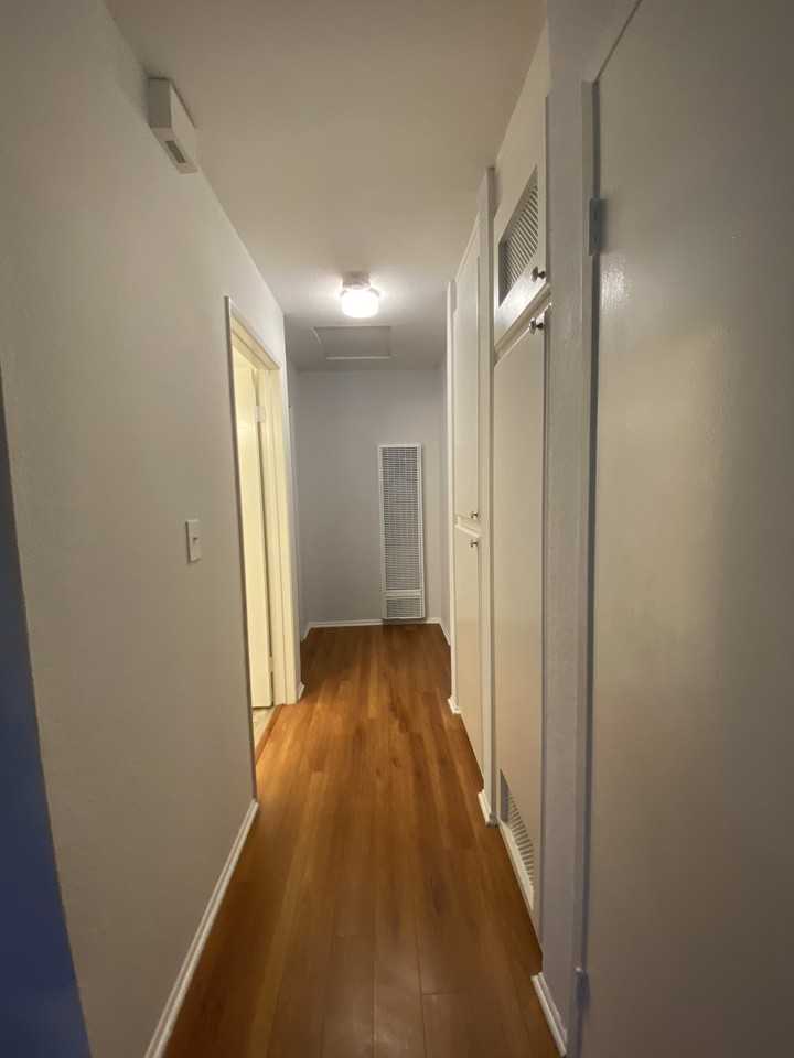 6707 West 86th Place #G - Photo 4 of 10