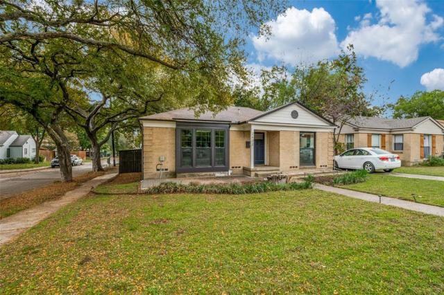 2602 Burlington Blvd - Photo 2 of 25