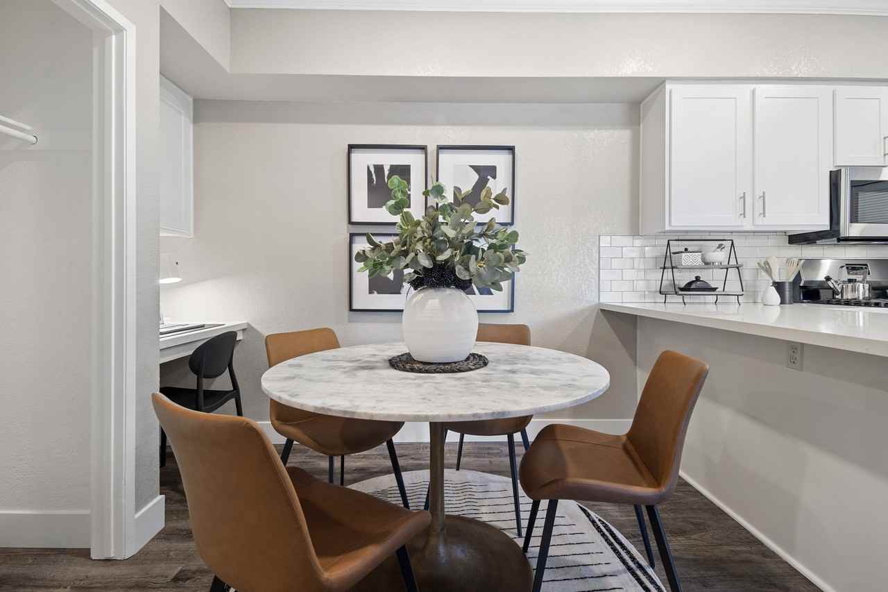 Estancia at Mission Grove - Photo 4 of 25