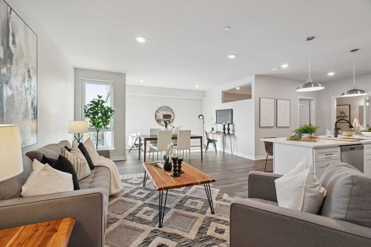 101 Oxford - Photo 6 of 21