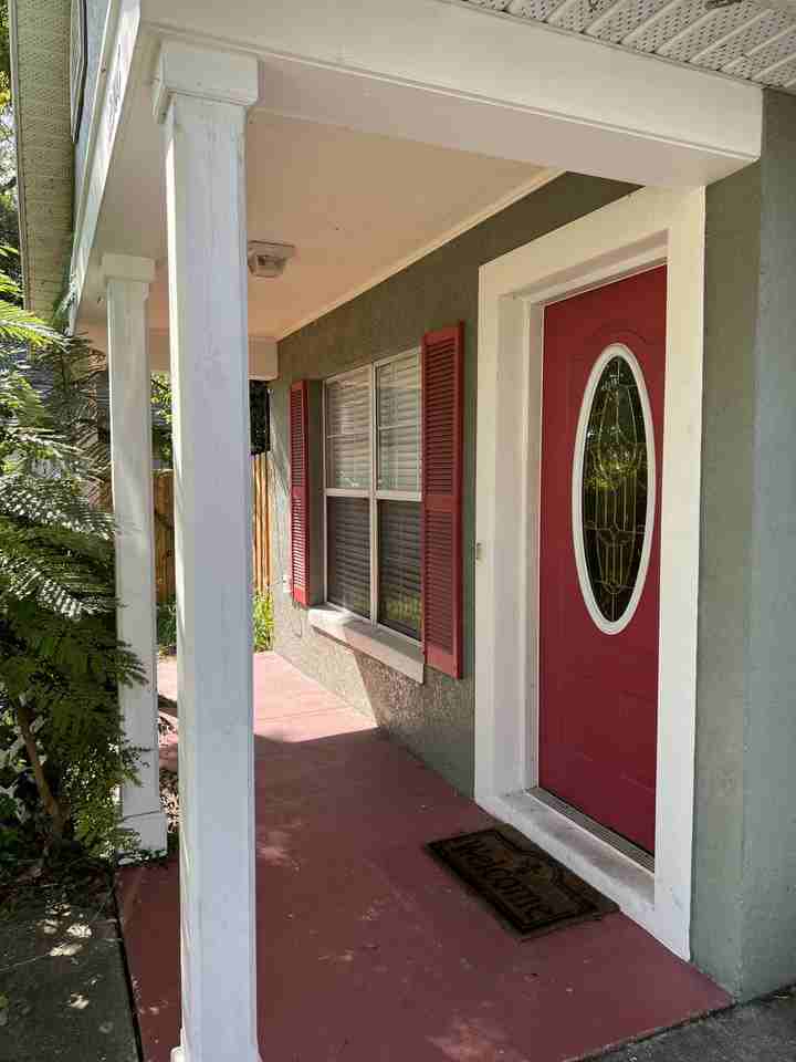 2306 S Bumby Ave - Photo 3 of 31