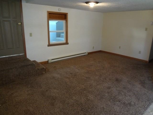 1004 N Prairie Ave - Photo 2 of 11