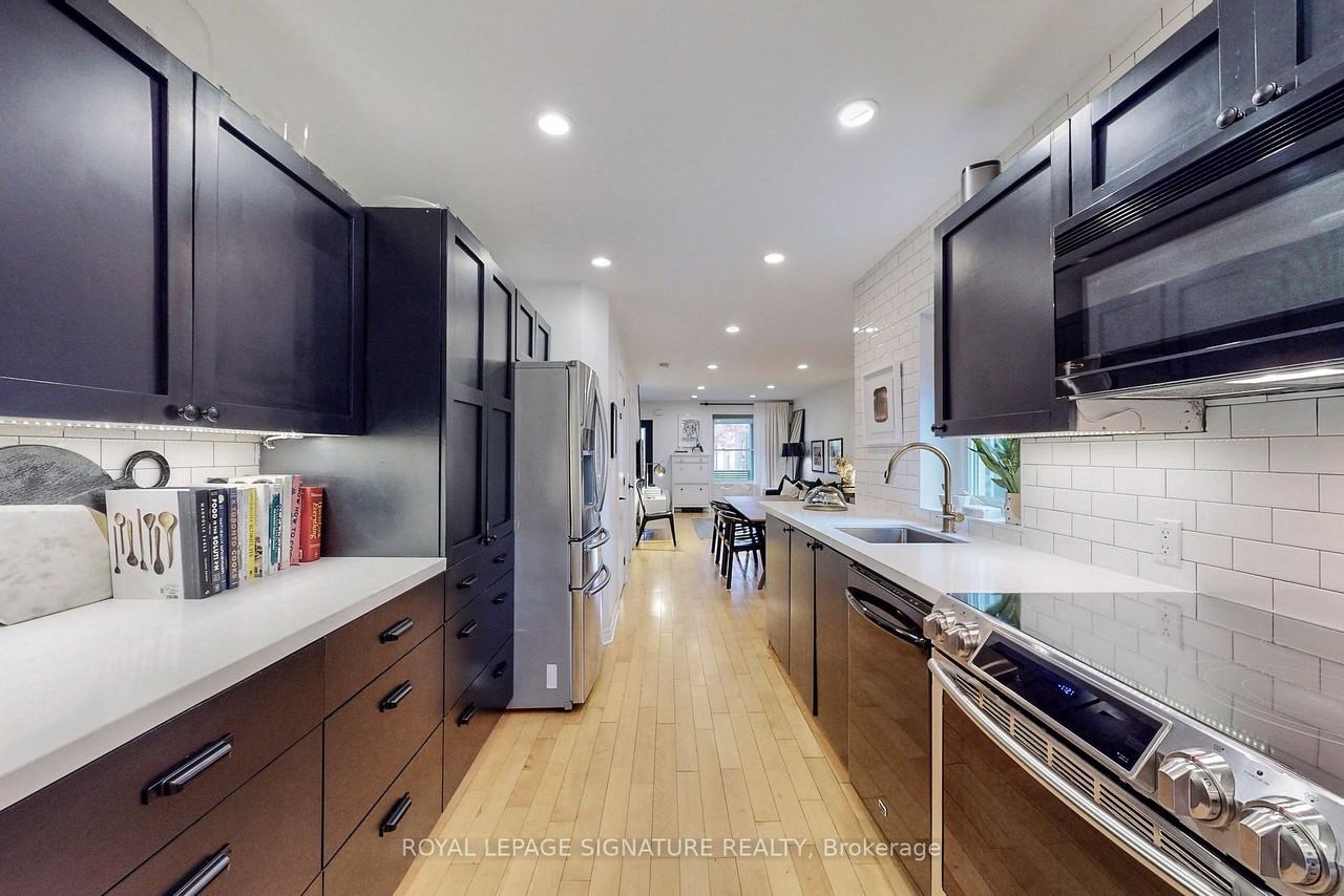 309 Wallace Avenue #Main - Photo 2 of 25