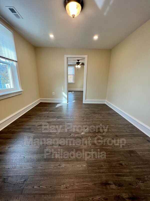 3950 Mary St #2 - Photo 3 of 10