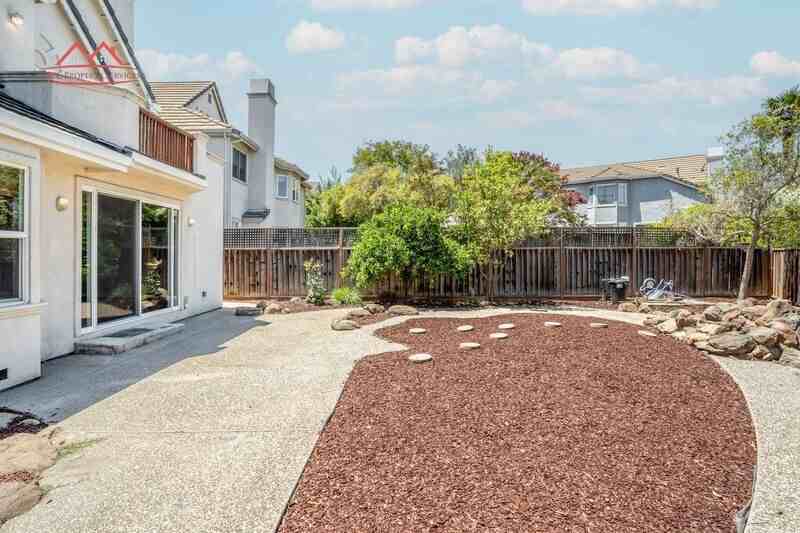 6497 Hirabayashi Dr - Photo 6 of 46