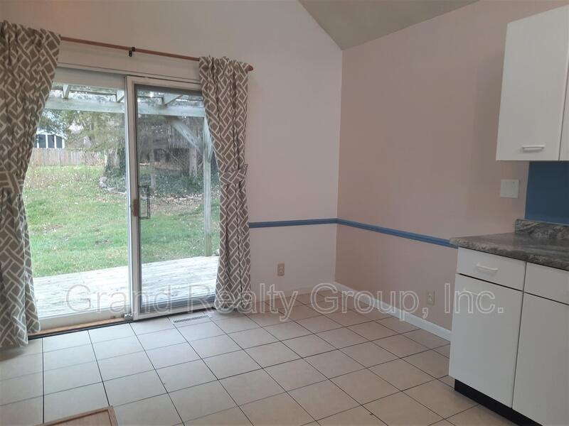 35530 N Tami Ln - Photo 4 of 16