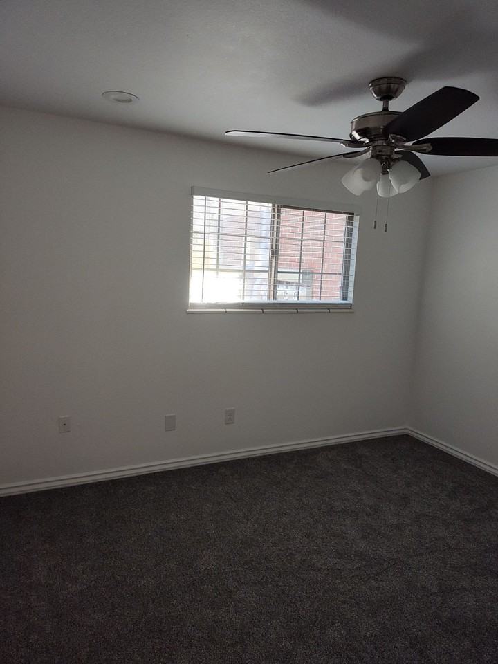 5720 West Warren Avenue #3 - Photo 7 of 14