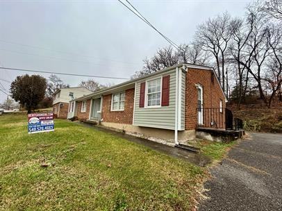 1115 Mountain View Road - Photo 2 of 29