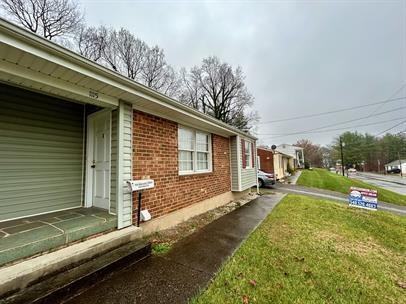 1115 Mountain View Road - Photo 3 of 29