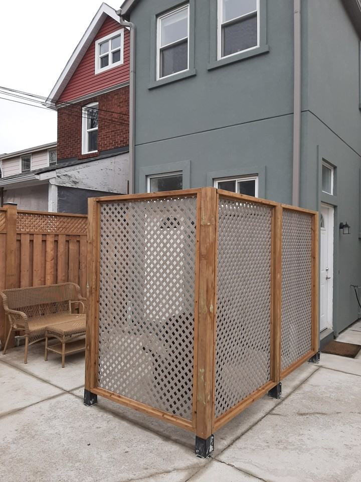 136 Dewhurst Boulevard - Photo 2 of 9