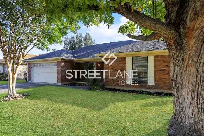 5524 Misty Meadow Dr - Photo 2 of 15