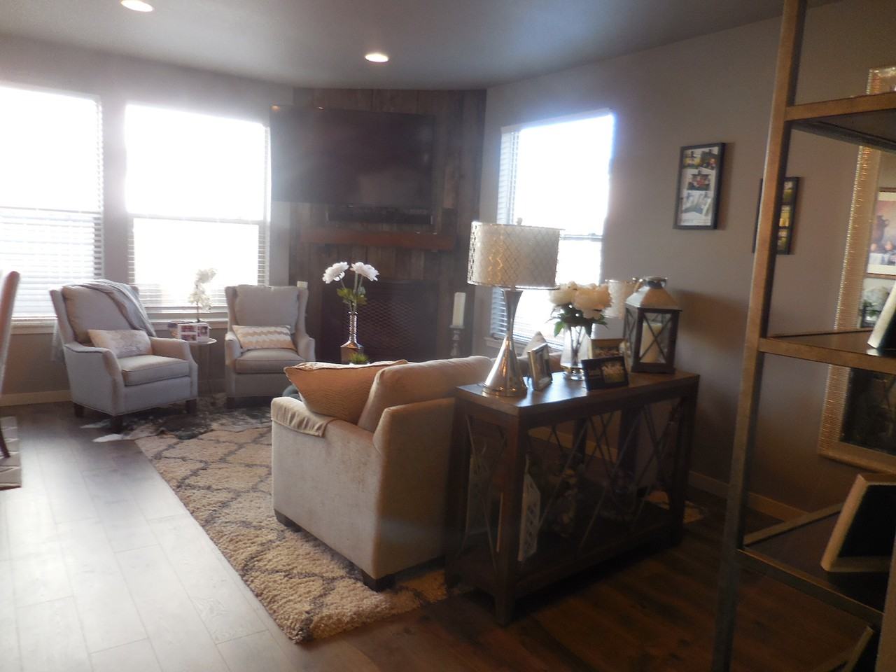 12346 Ne 114th St #1 - Photo 2 of 28