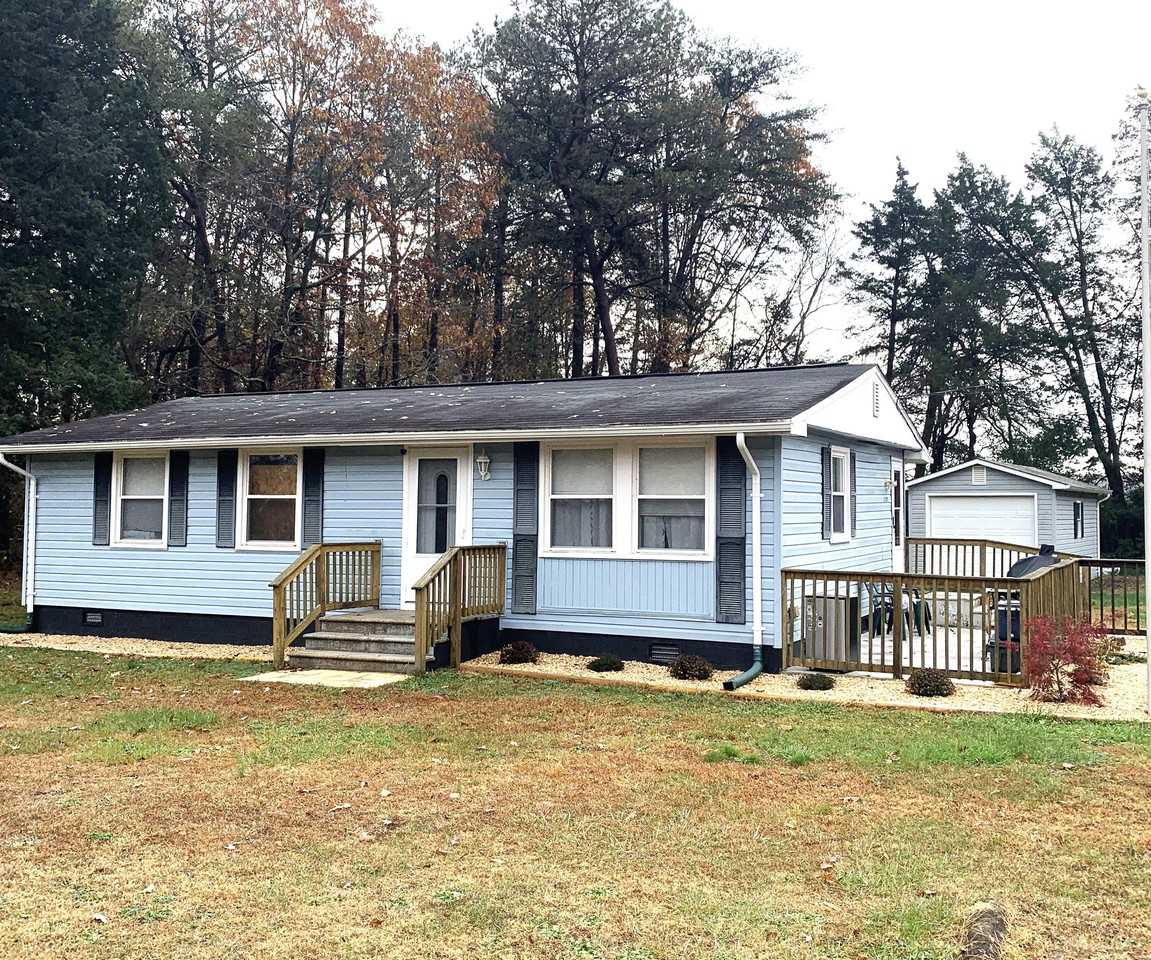 11193 Henry Griffin Rd, King VA 22485, USA 2 unit Rentals