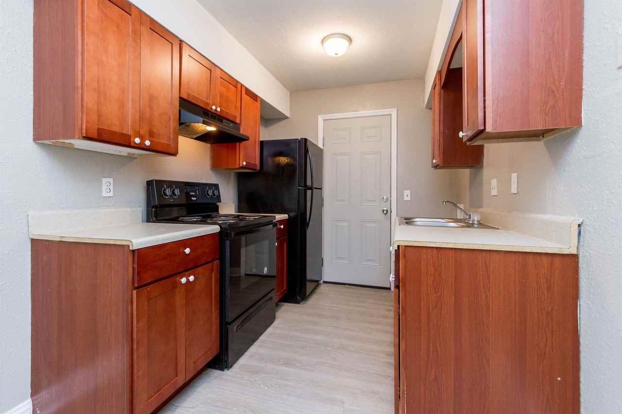 549 Lane Avenue - Photo 2 of 4