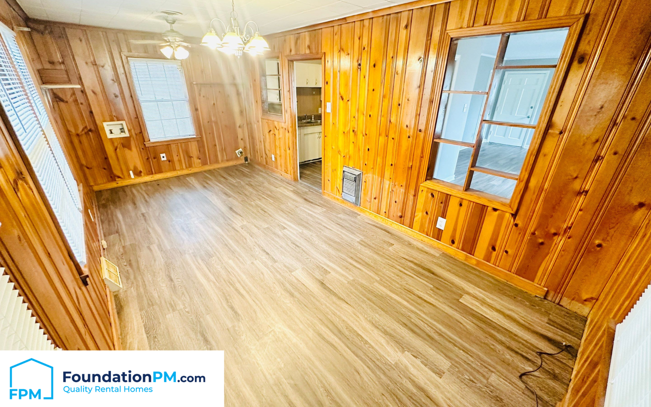 4126 Meadow Dr #1 - Photo 4 of 10