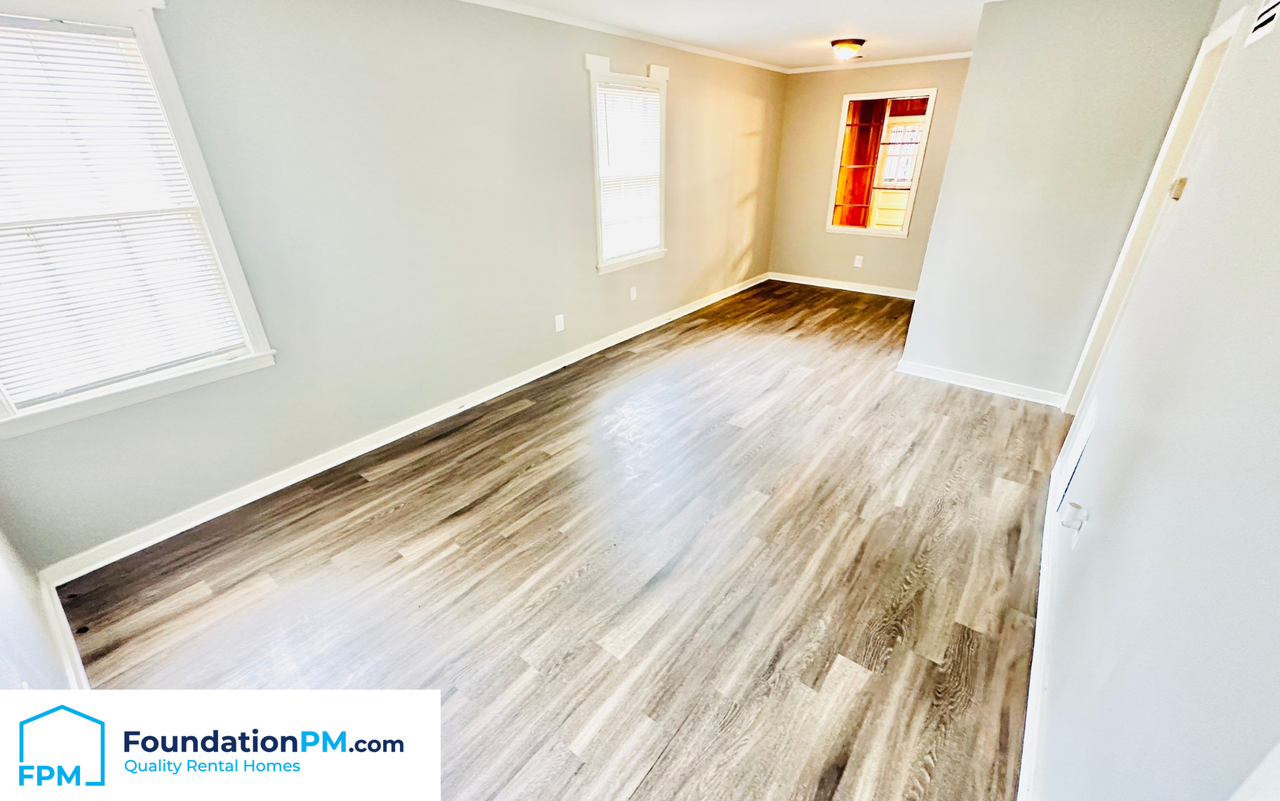 4126 Meadow Dr #1 - Photo 6 of 10