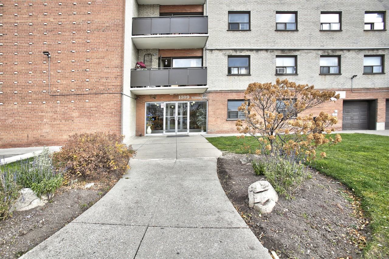 1305 - 1309 Wilson Avenue - Photo 2 of 8