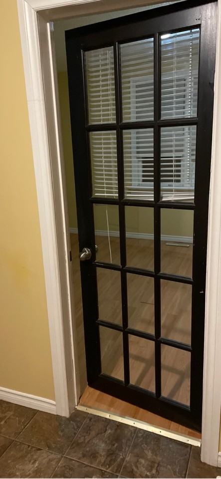 956 Mcdonald St, Regina, SK S4N 2X7, CAN 3 bedroom House Rental Zumper