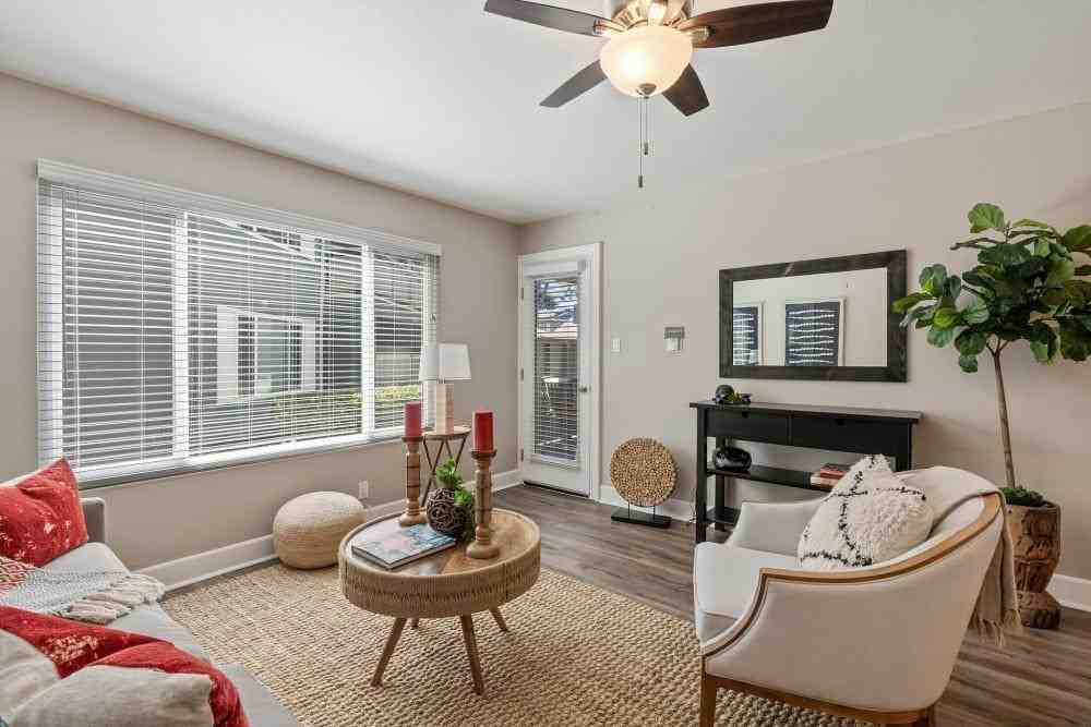 35995 Fremont Blvd - Photo 5 of 13