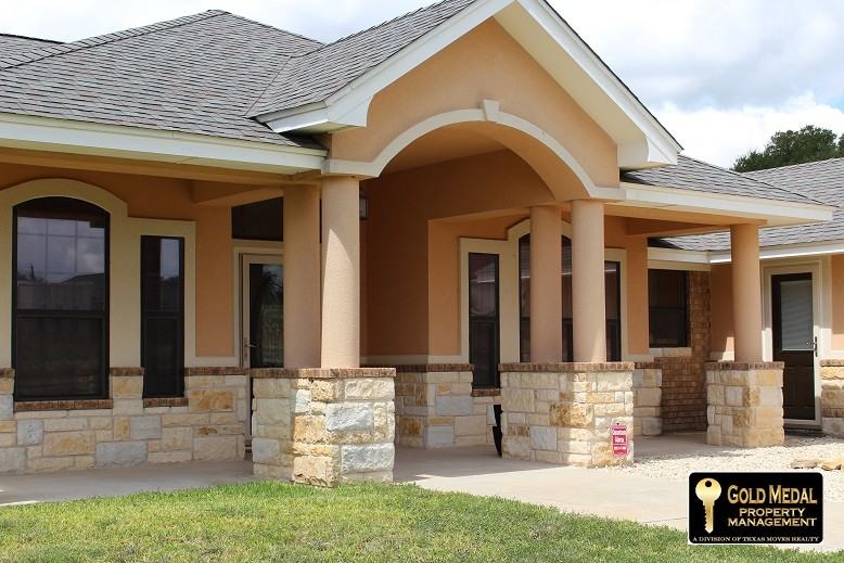 3973 Wells Dr - Photo 2 of 28