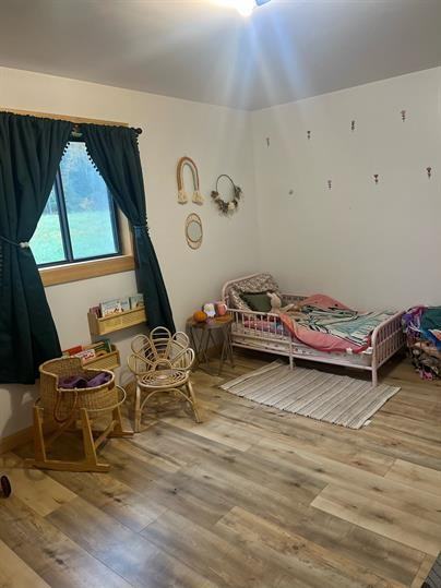 725 Bacon Rd - Photo 3 of 32