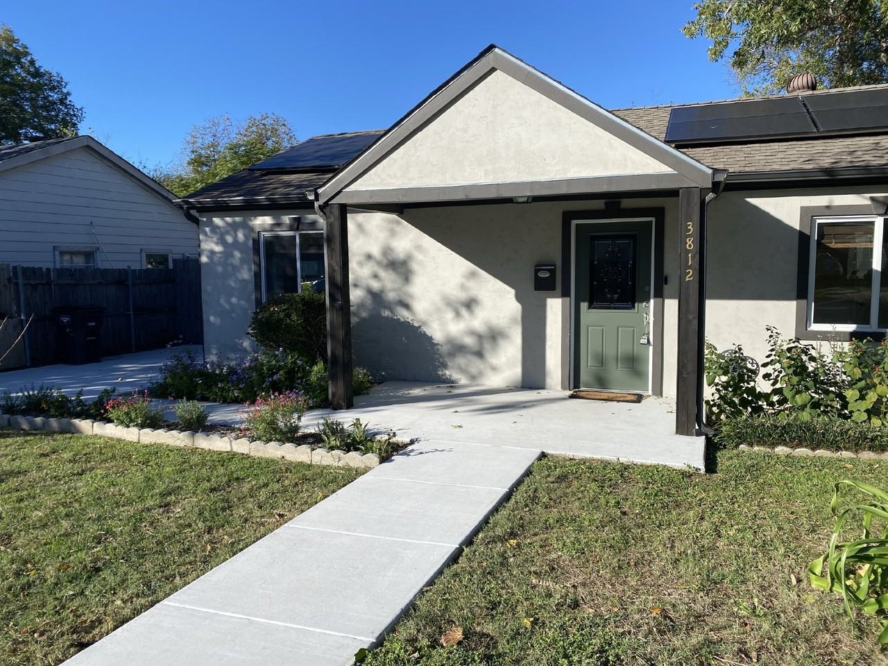 3812 Gordon Ave - Photo 3 of 30