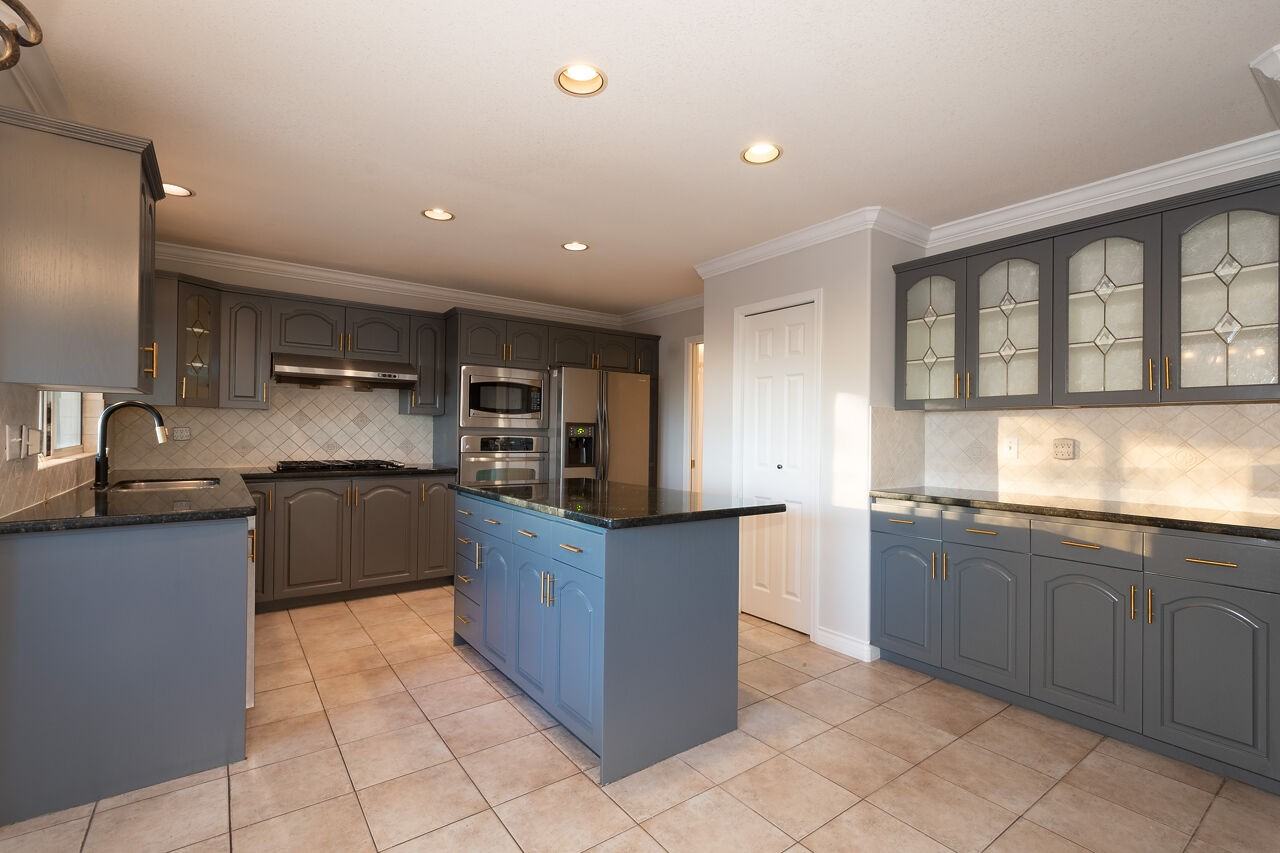 2831 Greenbrier Place - Photo 4 of 20