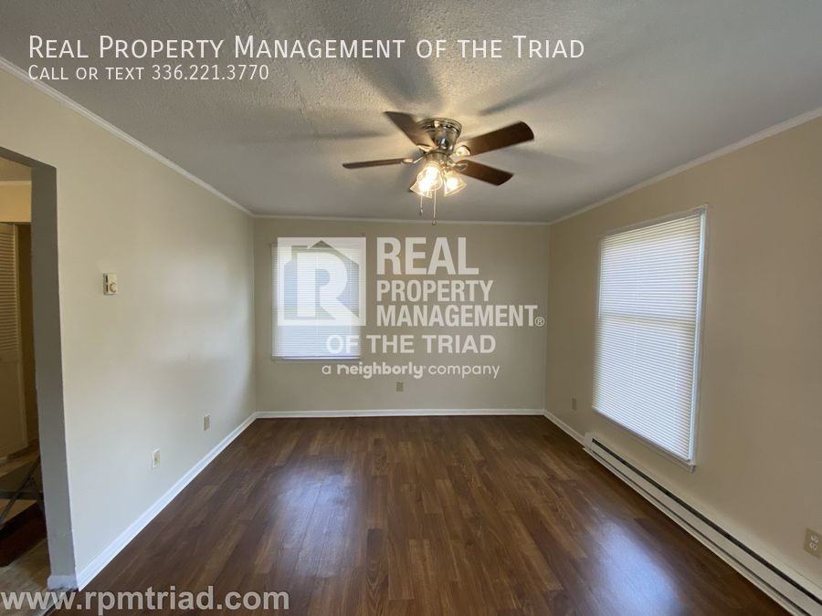 1335 Wentworth Rd - Photo 2 of 21