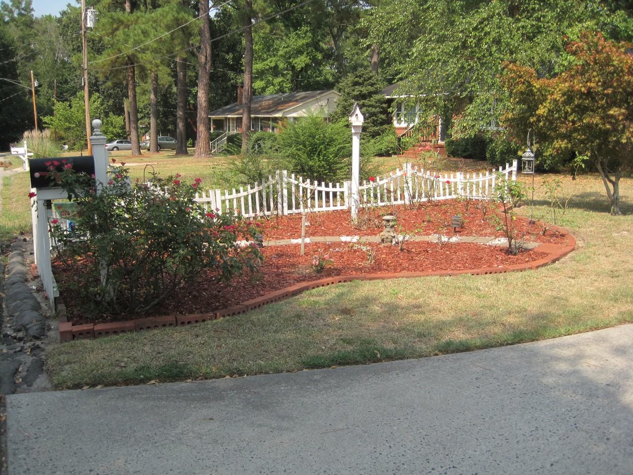 806 Aspen Ln - Photo 3 of 16