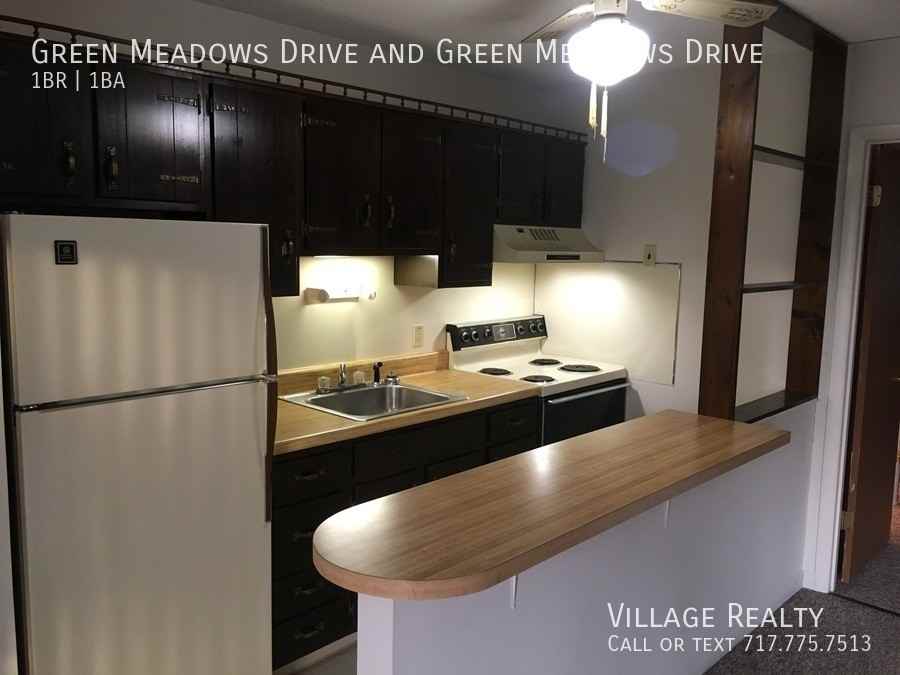 Green Meadows Drive & & Green Meadows Drive 544, Dallastown, PA 17313