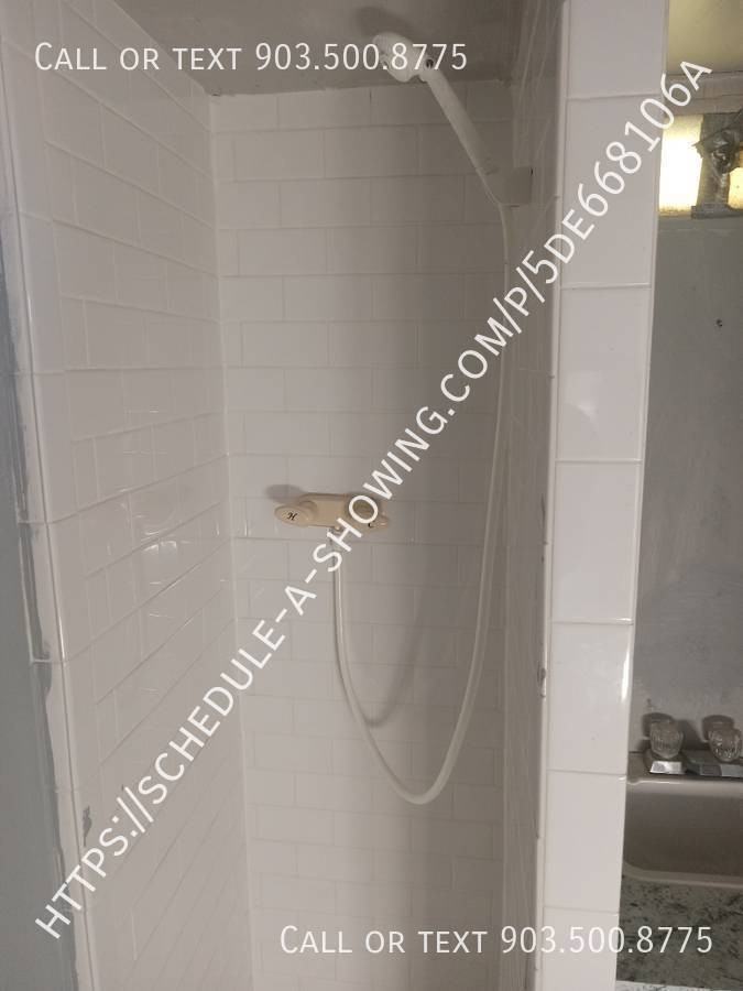 1947 S Maple Ave #8 - Photo 3 of 4