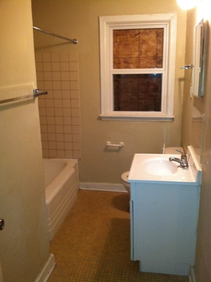 2202-04 - Photo 2 of 15