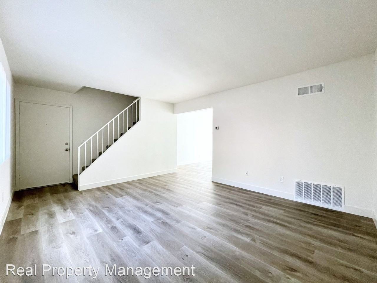 2143 Via Esmarca - Photo 3 of 16