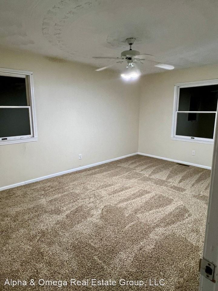 4430 Hazelbrush Rd - Photo 2 of 14