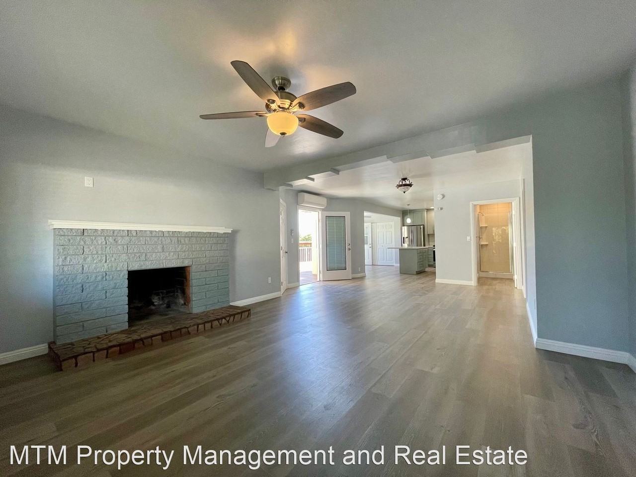 Quince - Photo 3 of 19