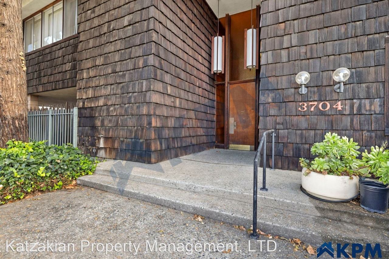 3704 Bonnie Ln - Photo 3 of 22