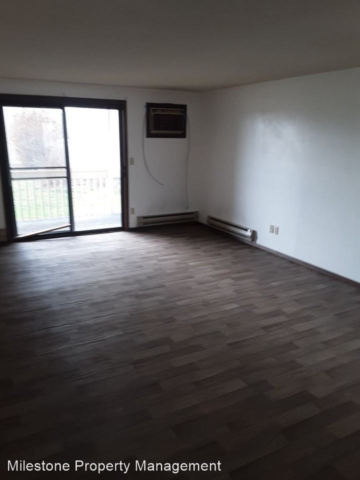 45 Ash St. - Photo 2 of 8
