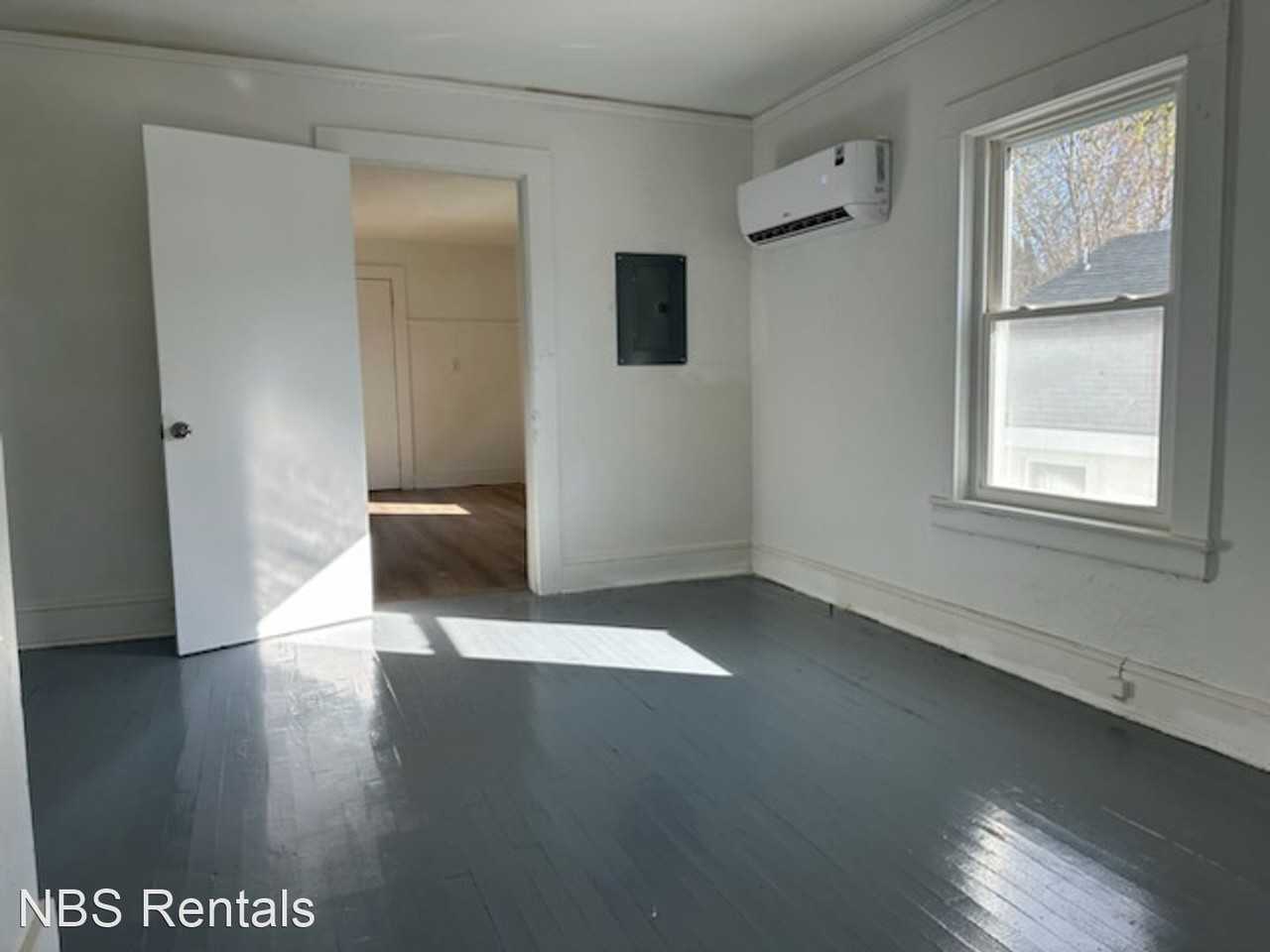 366 & 368 Chatelaine Avenue - Photo 2 of 5