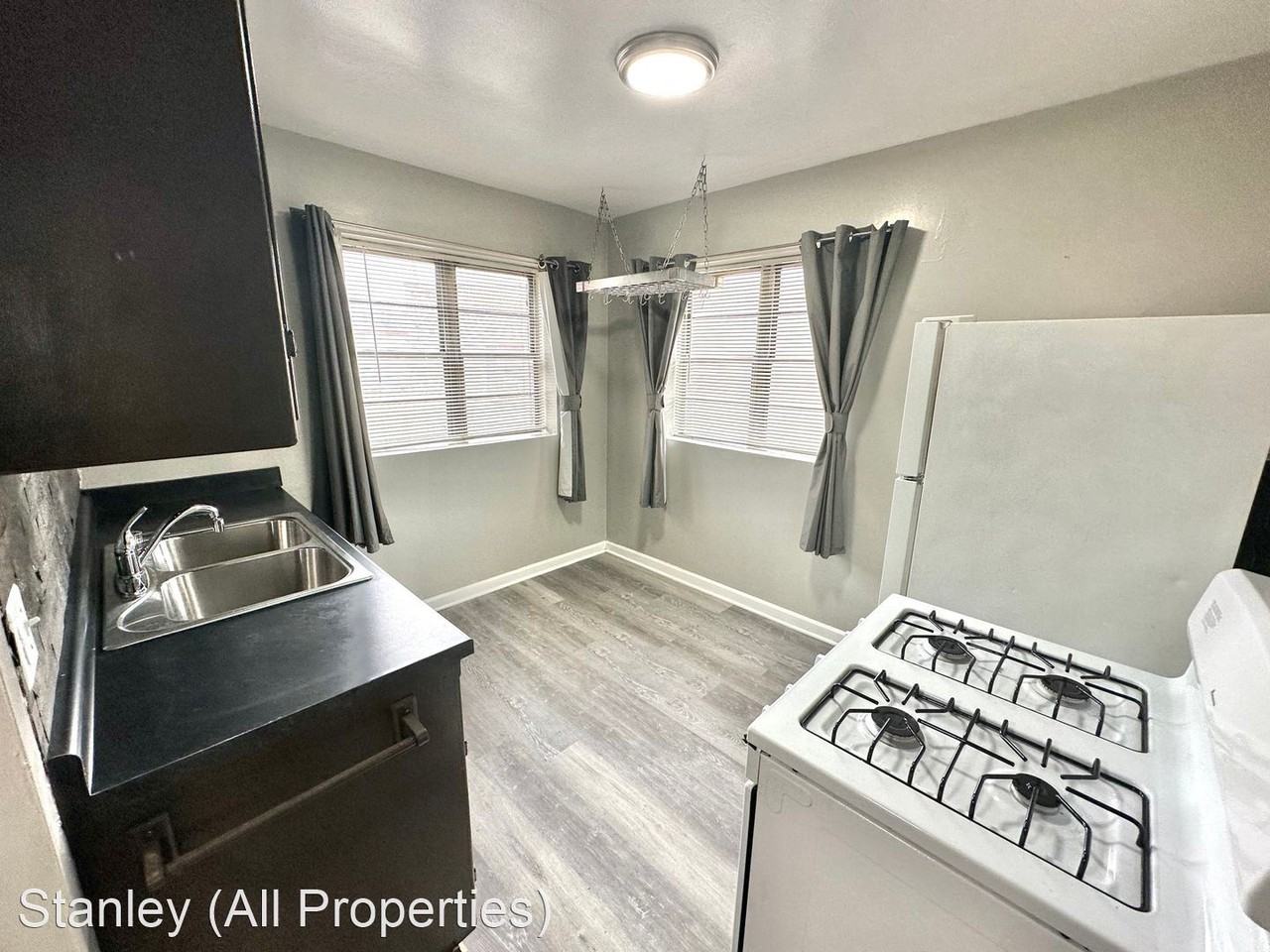 4201, 4203 W Fond Du Lac Avenue 4200 W Townsend Street - Photo 3 of 12