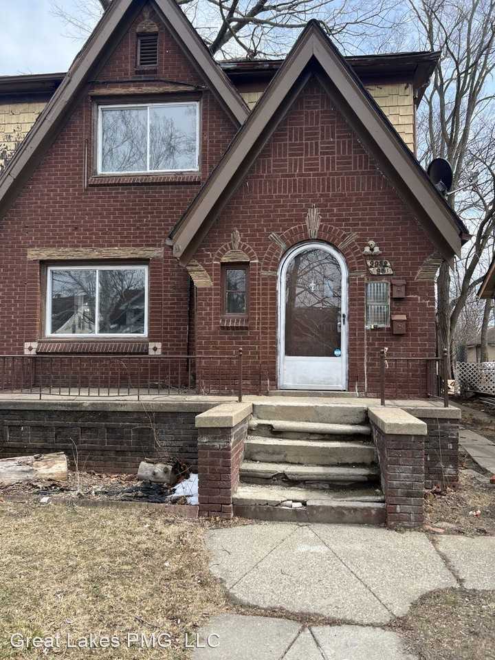 9950 52 Ward Apartments in Grandmont, Detroit, MI 48227 Zumper